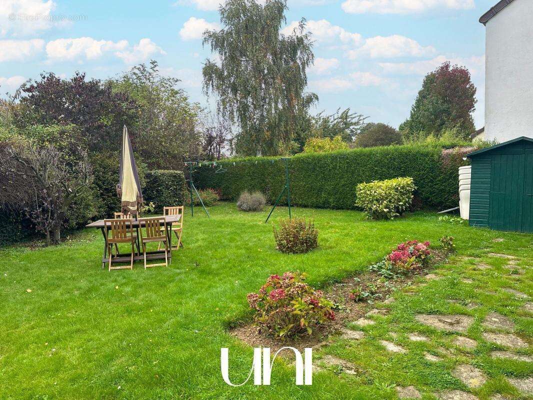 Maison à HEROUVILLE-SAINT-CLAIR