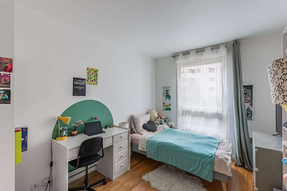 Appartement à PARIS-20E