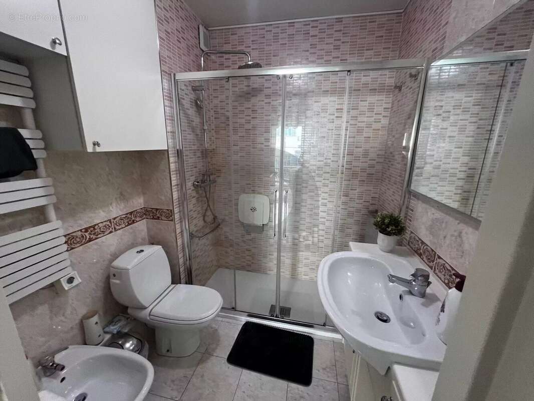 Appartement à MENTON