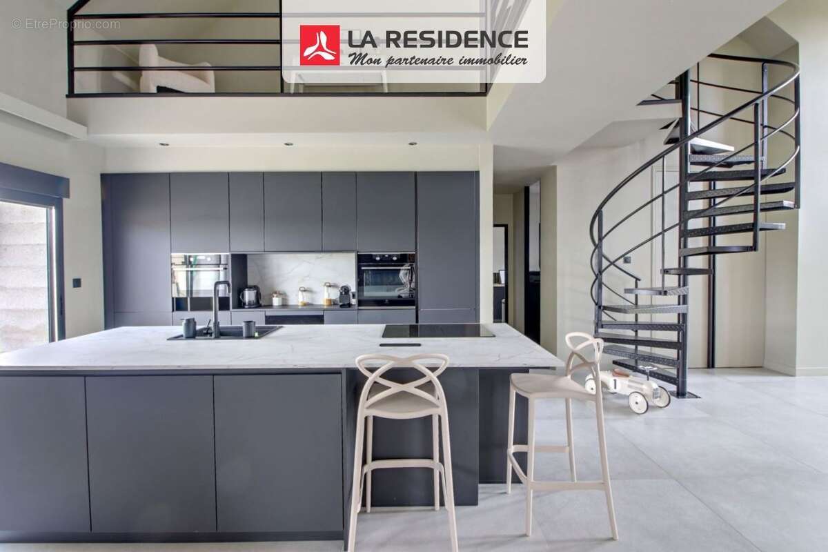 Maison à GRAINVILLE-SUR-RY