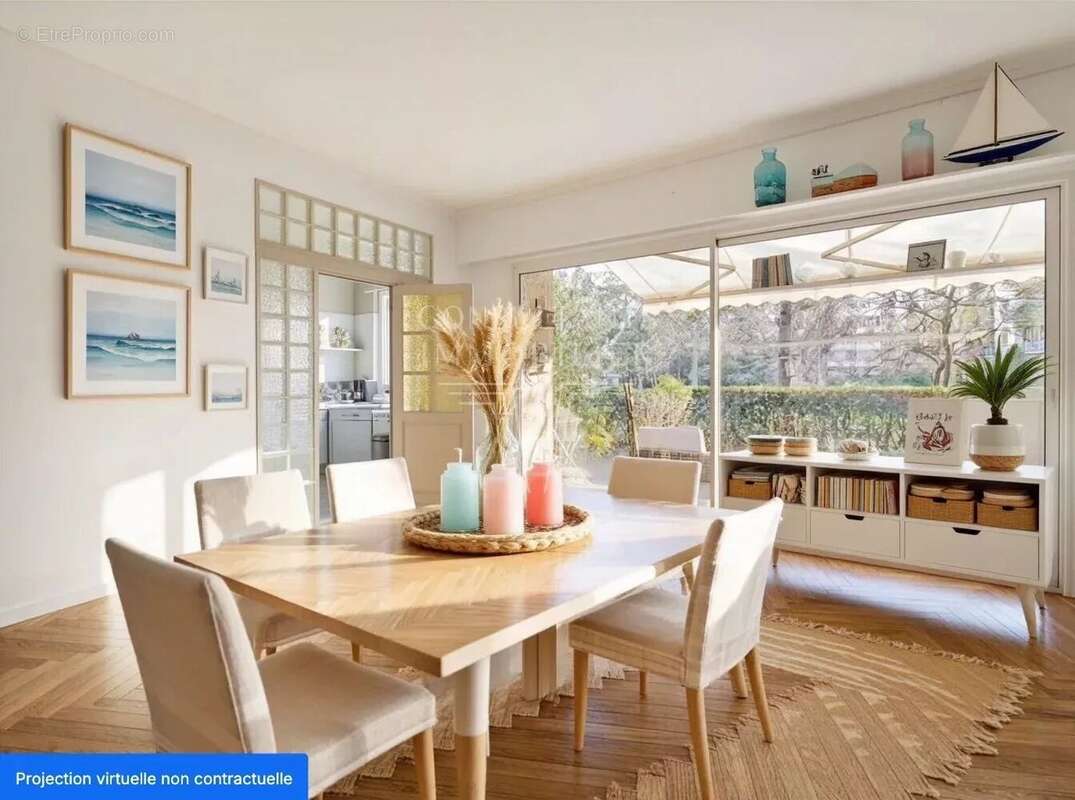 Appartement à NEUILLY-SUR-SEINE