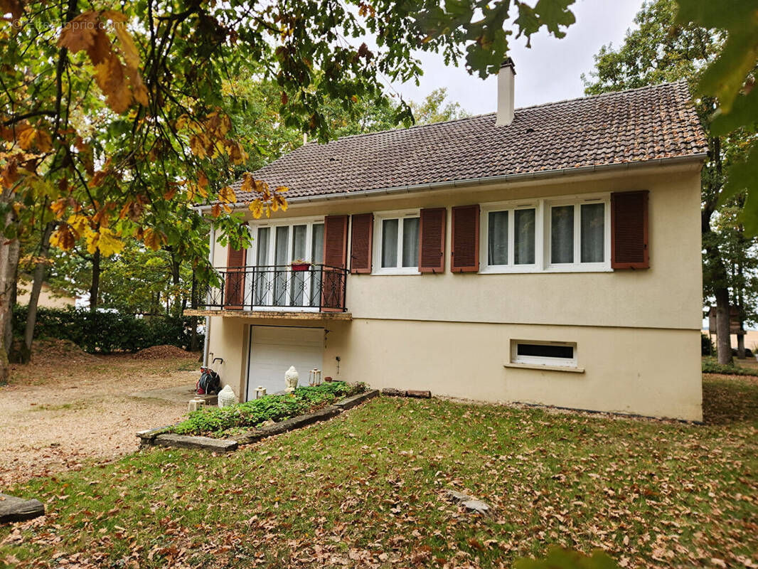 Maison à CHATEAUNEUF-EN-THYMERAIS