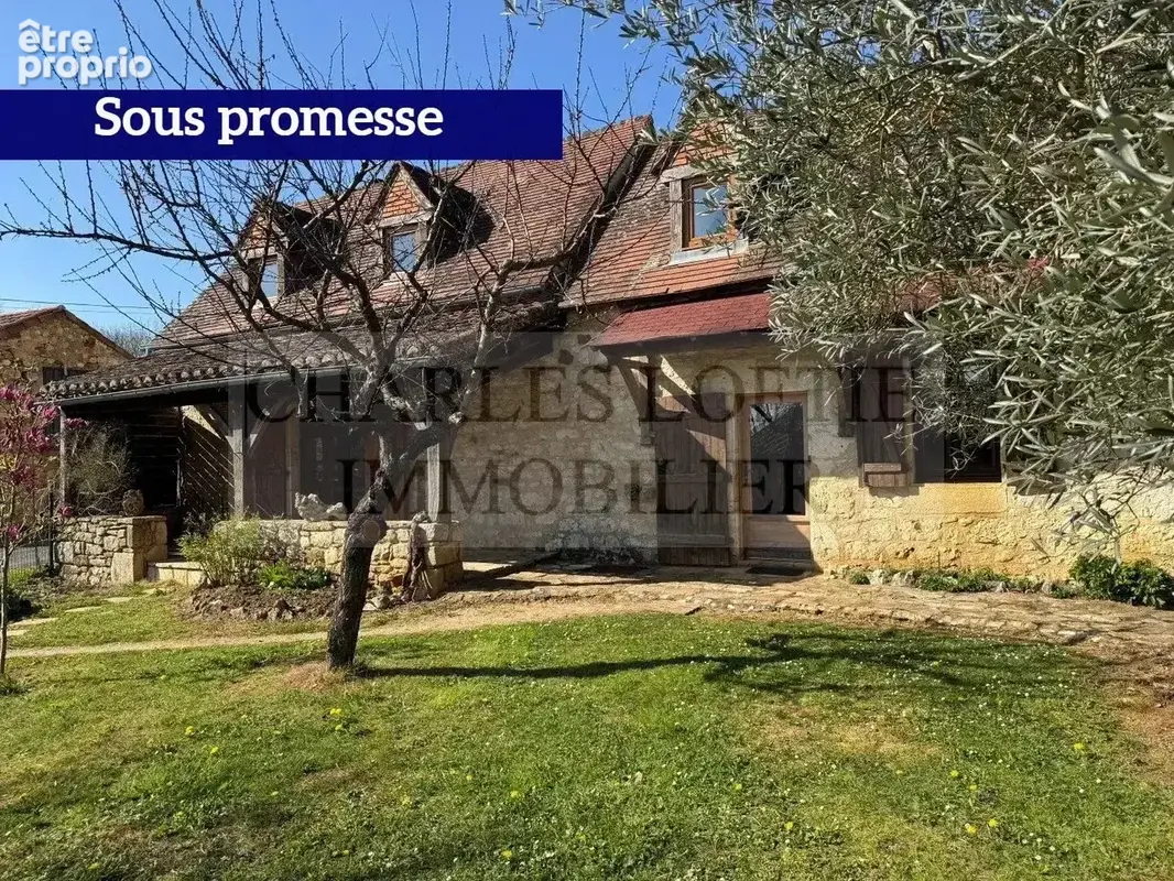 Maison à MONTCLERA