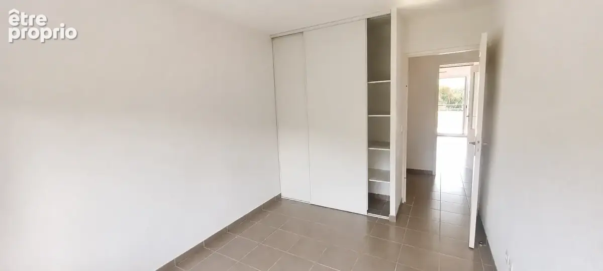 Le crès   f3 avec grande terrasse + parking en sous-sol - photo 7