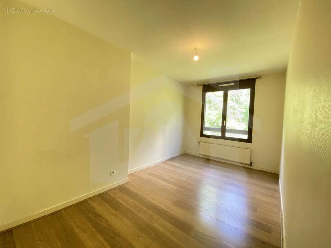 Appartement à MONTBONNOT-SAINT-MARTIN