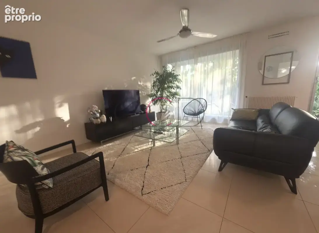 Appartement T2 jardin - Parc de la Torse - AIX EN PROVENCE - photo 2