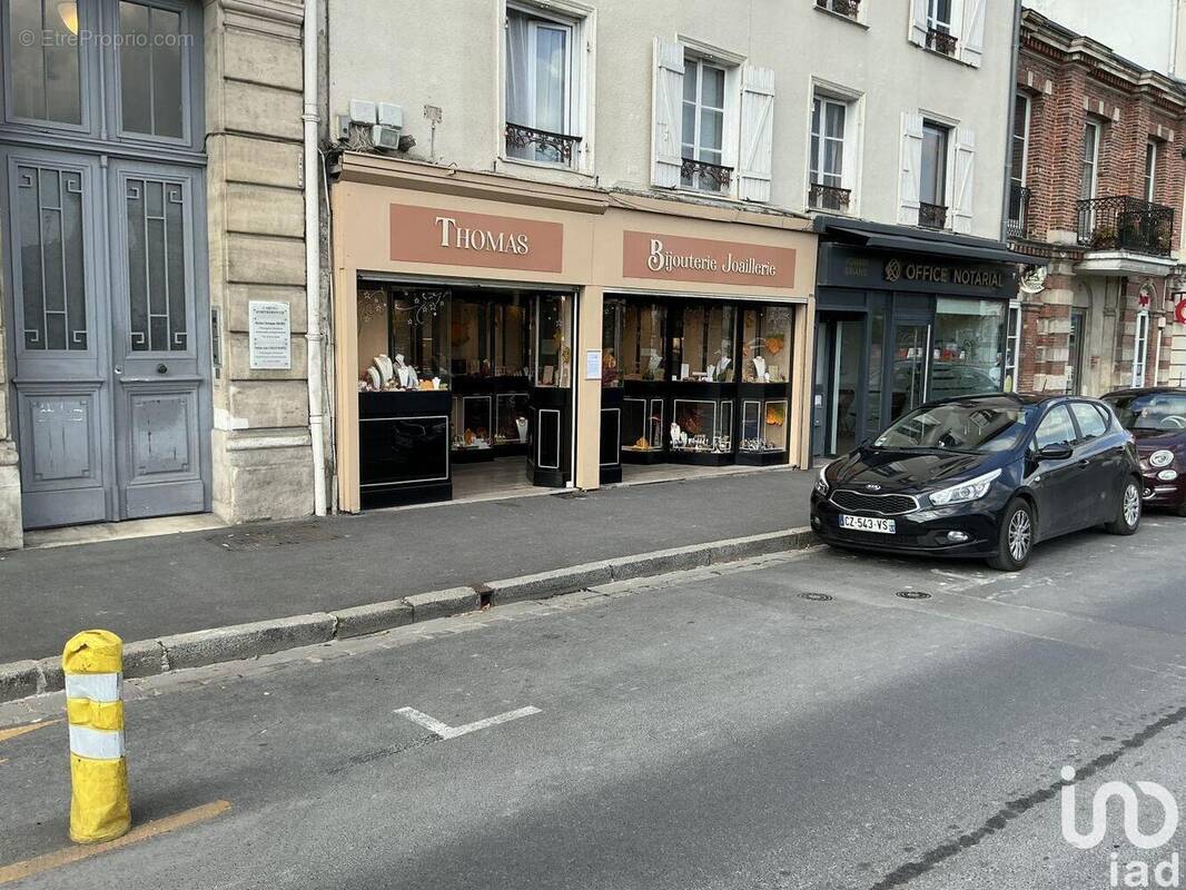 Photo 1 - Commerce à EPERNAY