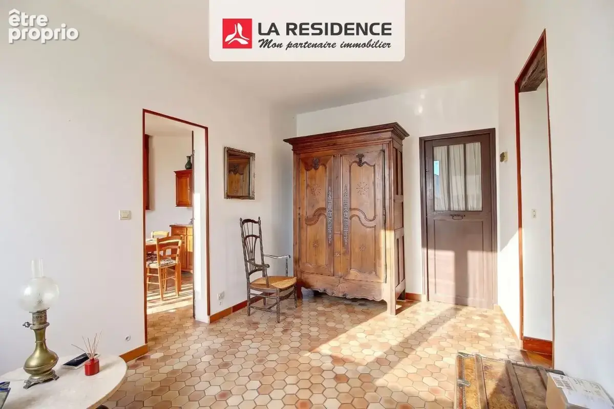Maison 8 pièces 256 m² à vendre à Orgeval (78630) - photo 4