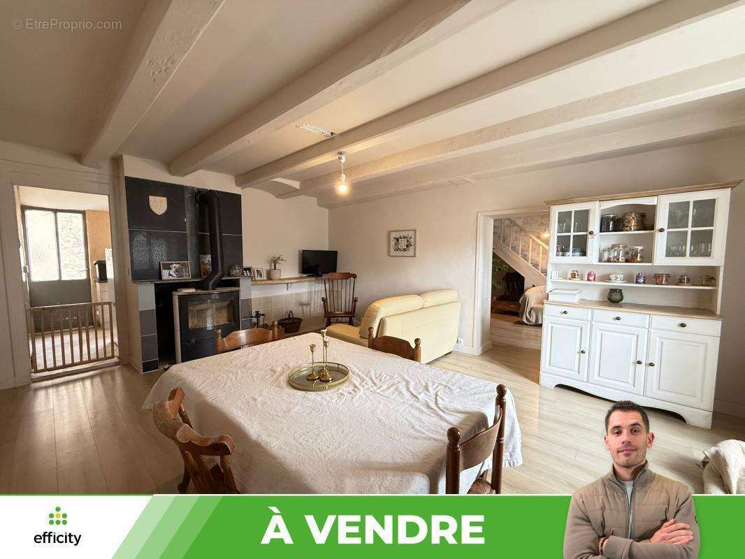 Maison à MASSOGNES