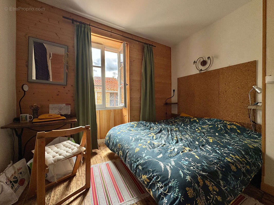 Maison à SURGERES