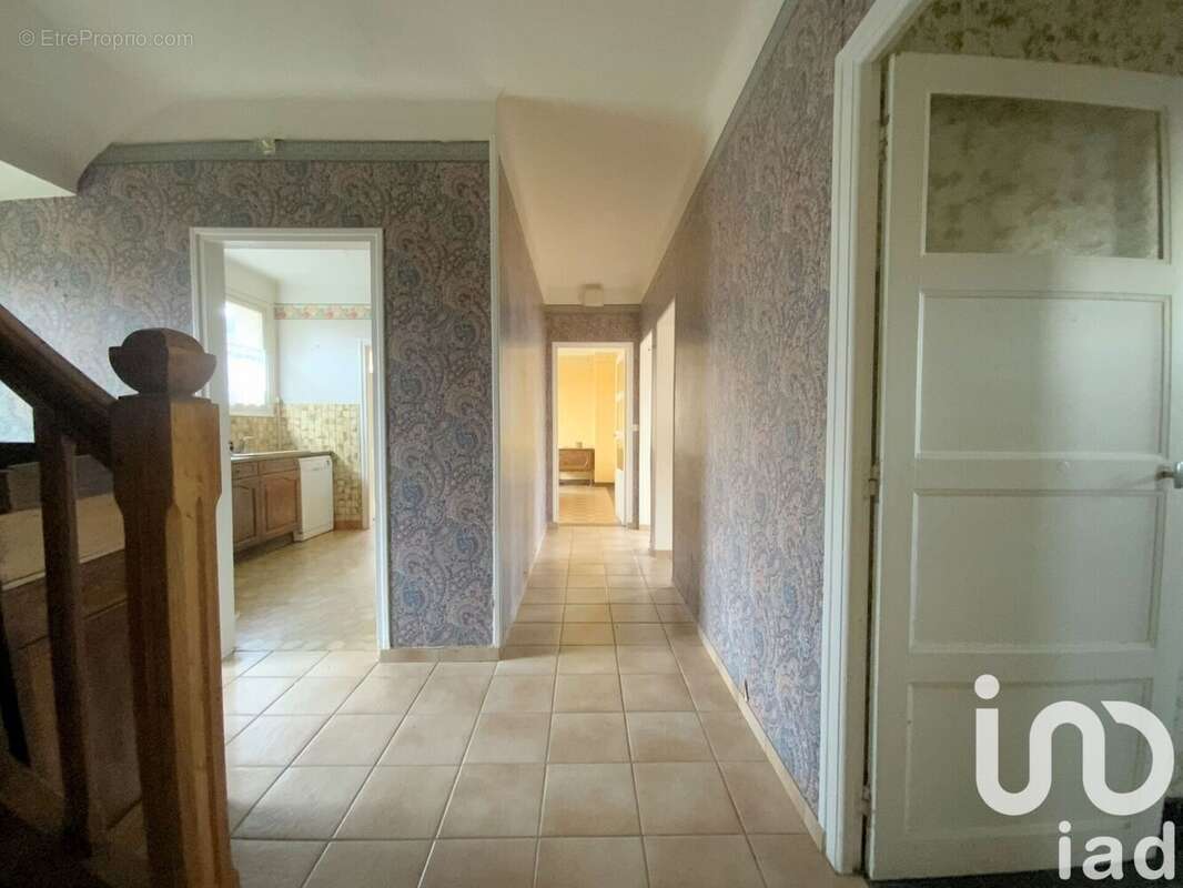 Maison 179 m² à Oresmaux  - photo 2