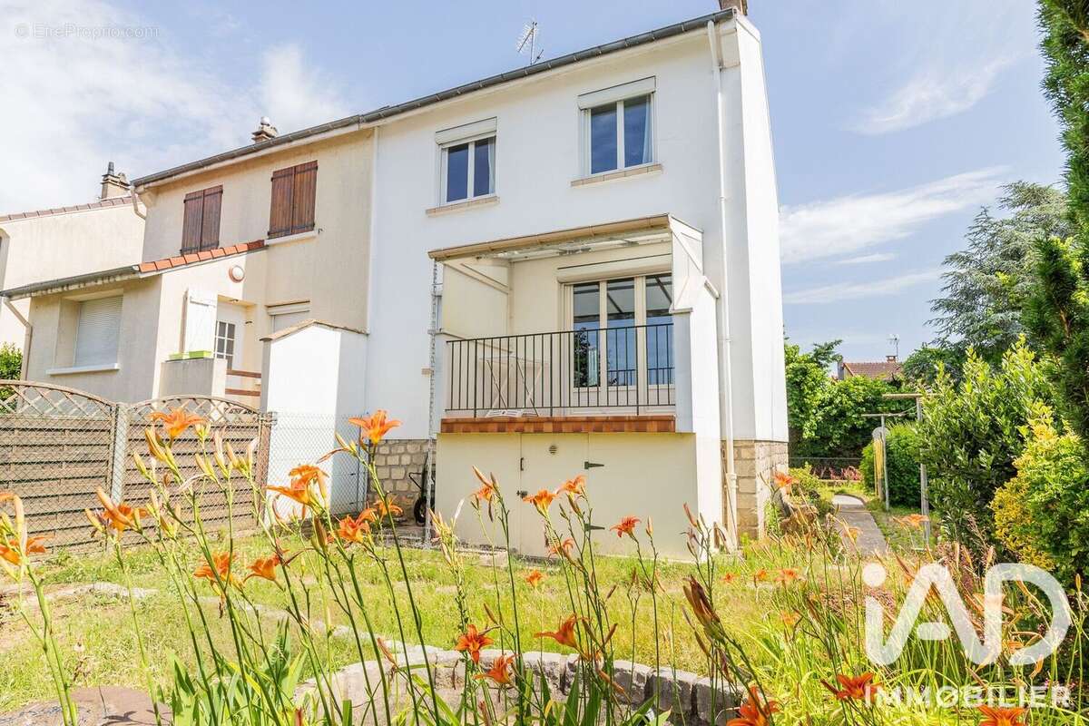 Photo 3 - Maison à VIRY-CHATILLON