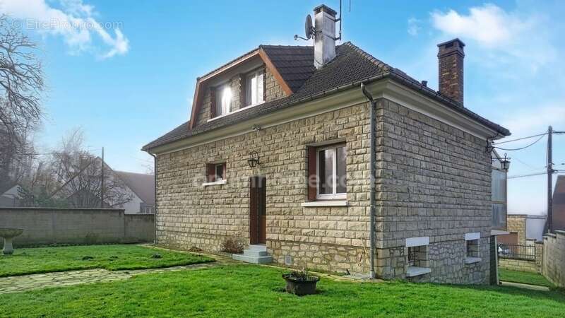 Maison à SENLIS