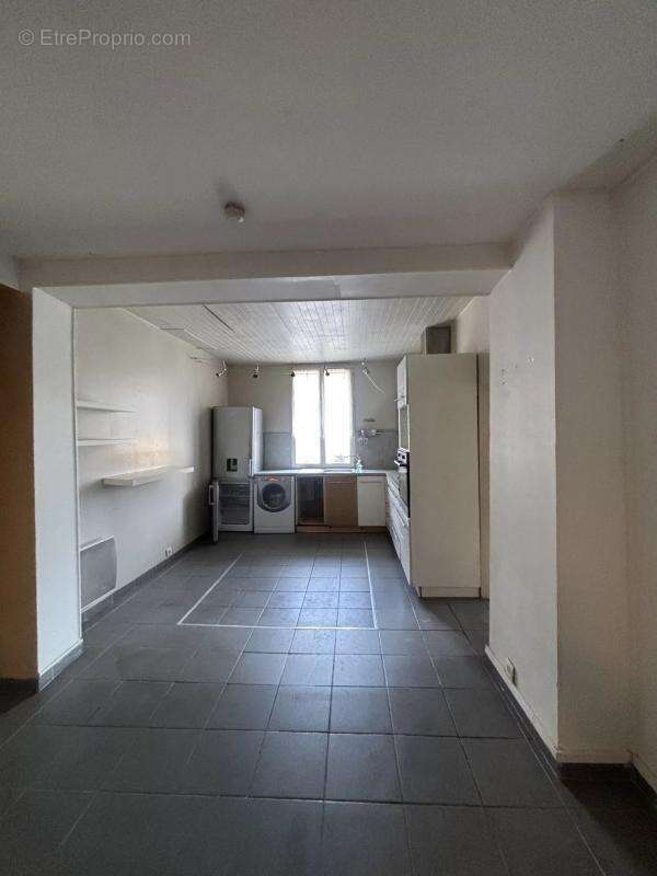 Appartement à PERTUIS
