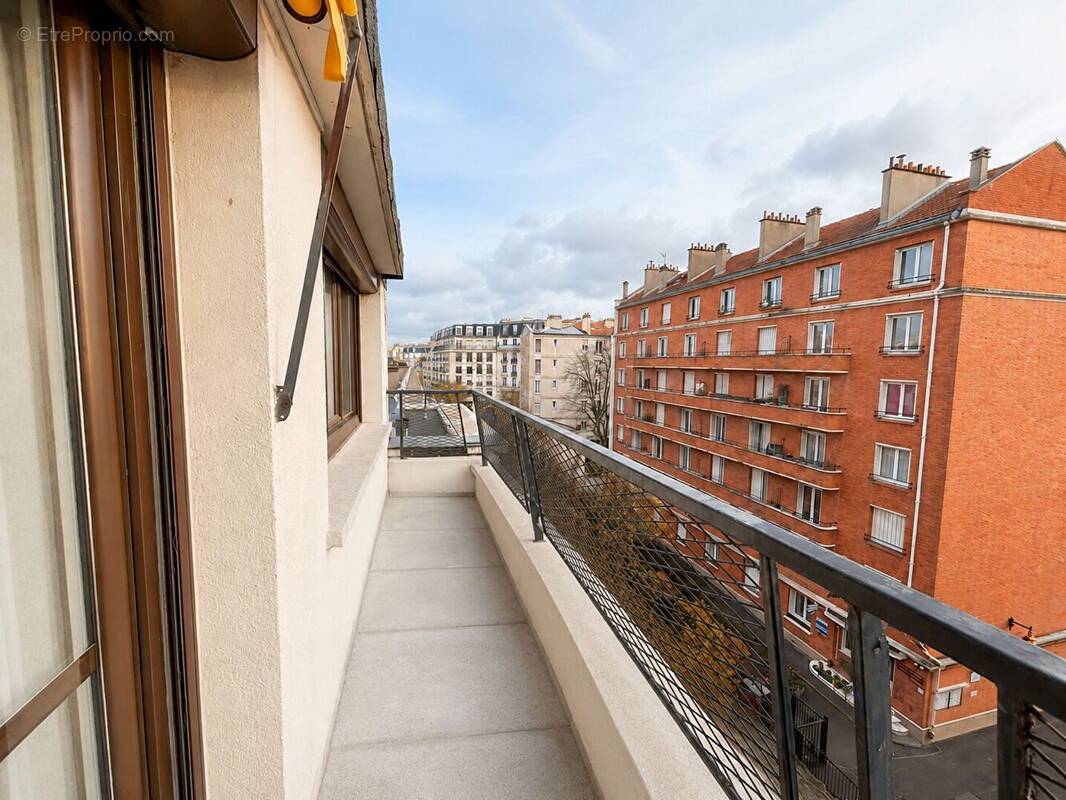 Appartement à MONTROUGE