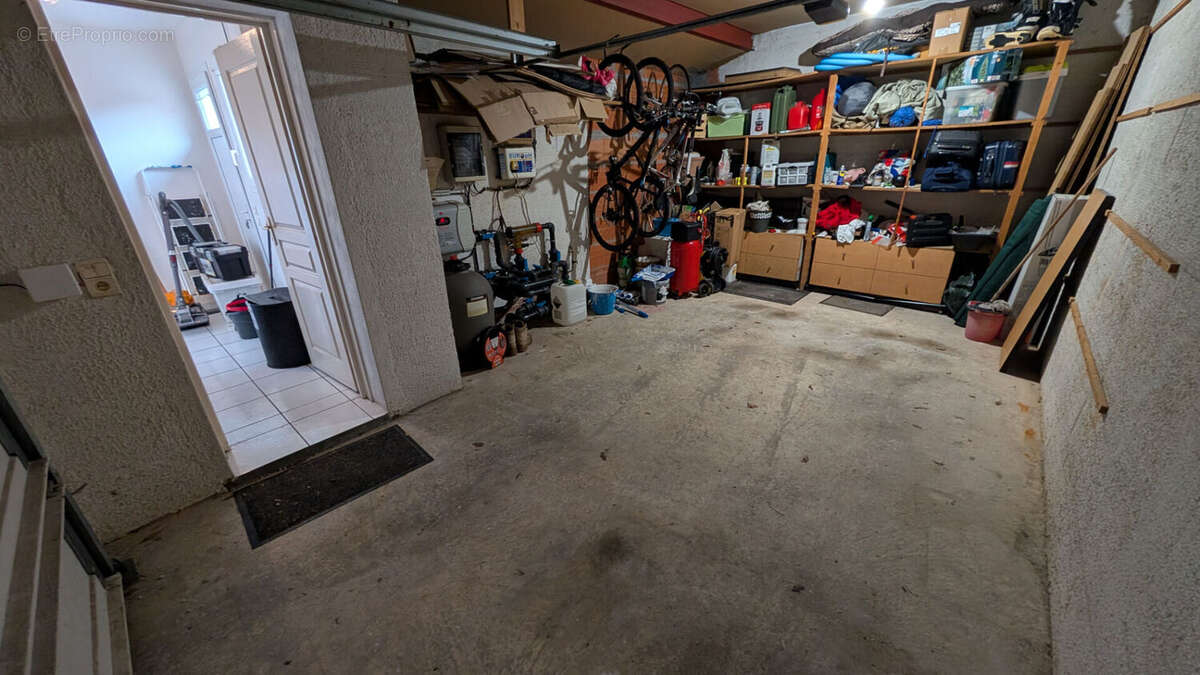 Maison à SAINT-PIERRE-DU-MONT