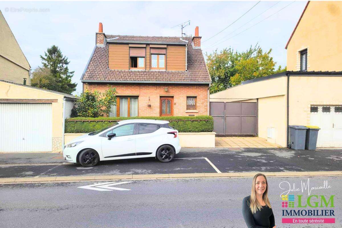 Maison à PETITE-FORET