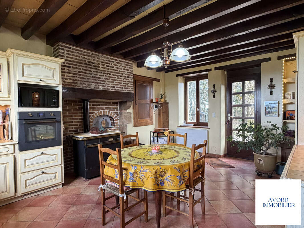 Maison à COUY