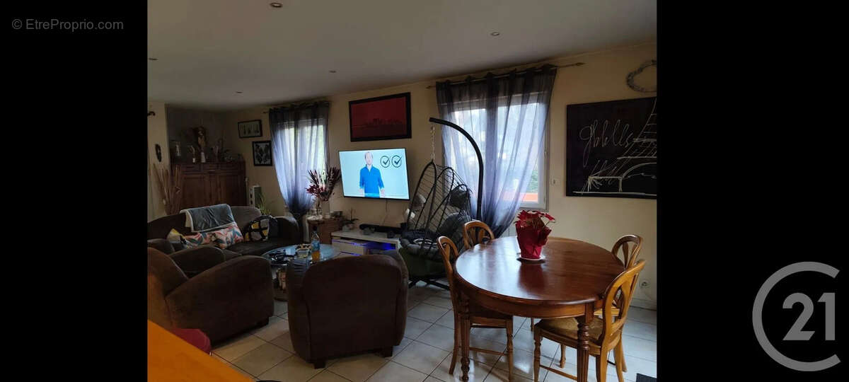 Maison 94 m² à Nassandres  - photo 3