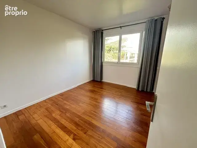 Appartement 5 pièces 88 m² à vendre à Fontenay-Le-Fleury (78330) - photo 6