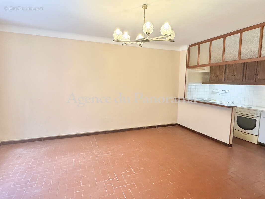 Appartement à CABRIS