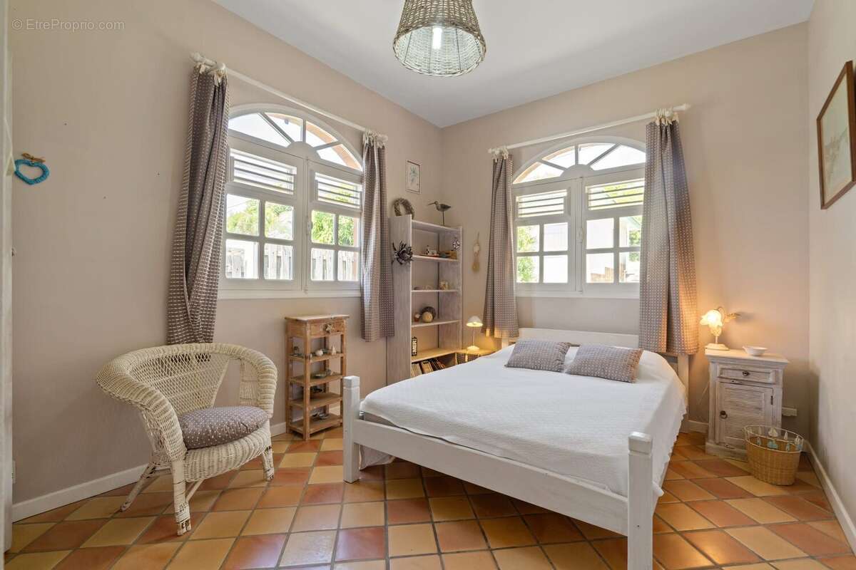 Maison à SAINTE-LUCE