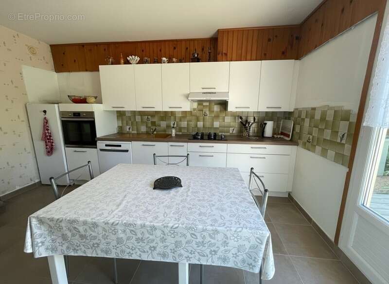 Maison à vendre DPE D à GUINGAMP  (22) - photo 4