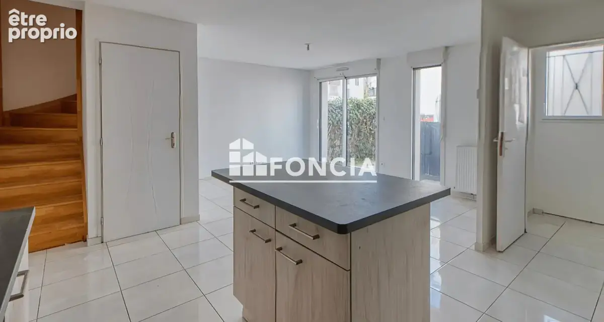 Sur les hauteurs de POISSY (78300) - Maison de 2018, 5 pièces - 3 chambres - 88 m² habitables / 115 m2 au sol / 130 m2 utiles -  - photo 10