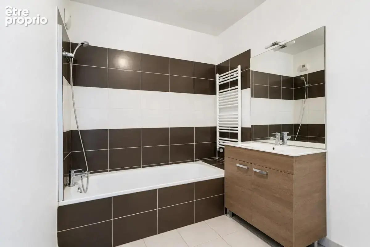 Appartement de 4 pièces de 80,3 m² à Vénissieux - photo 12