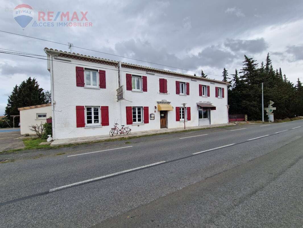 Cause retraite - ancien hotel restaurant en bordure du canal du midi - photo 22