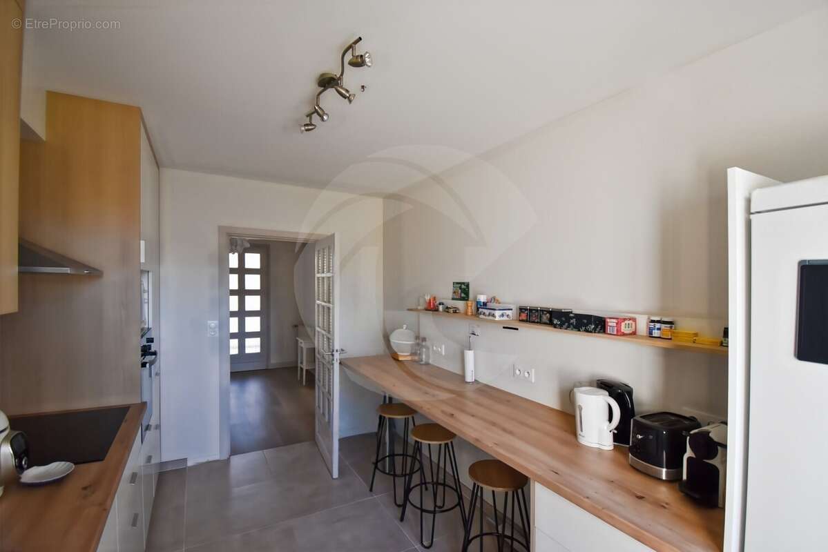 Maison à NEGREPELISSE