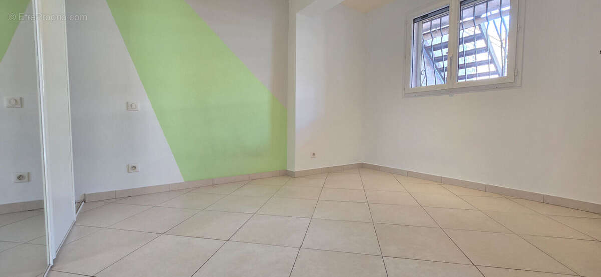 Appartement à VILLENEUVE-LOUBET