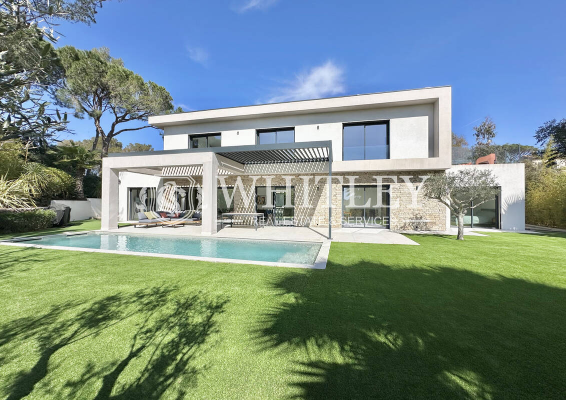 Maison à FREJUS