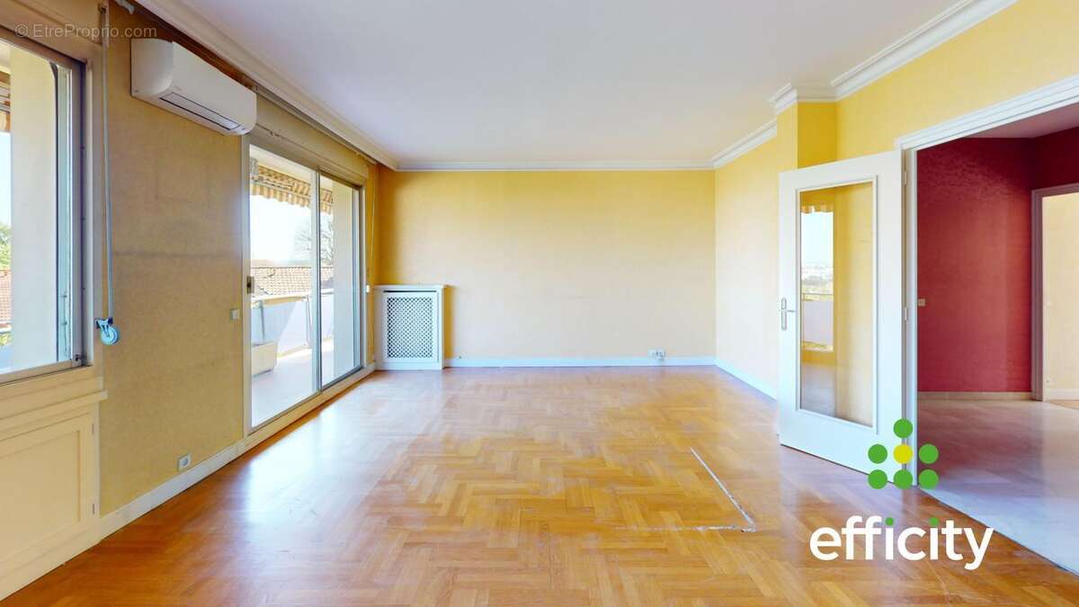 Appartement à LA MULATIERE