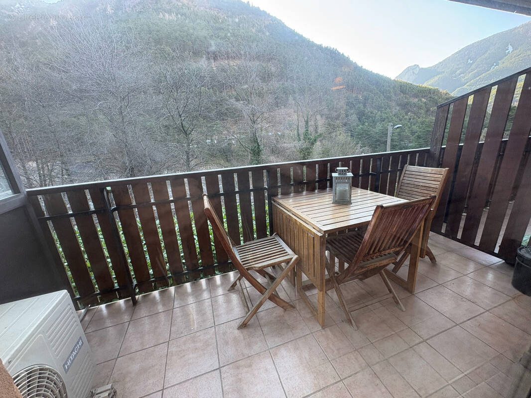 Appartement à TENDE