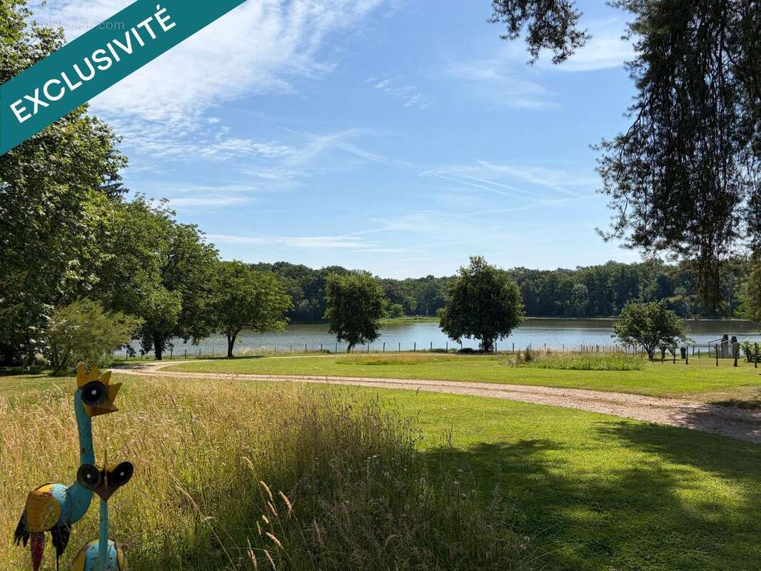 Maison 274 m² à Lons-Le-Saunier  - photo 4