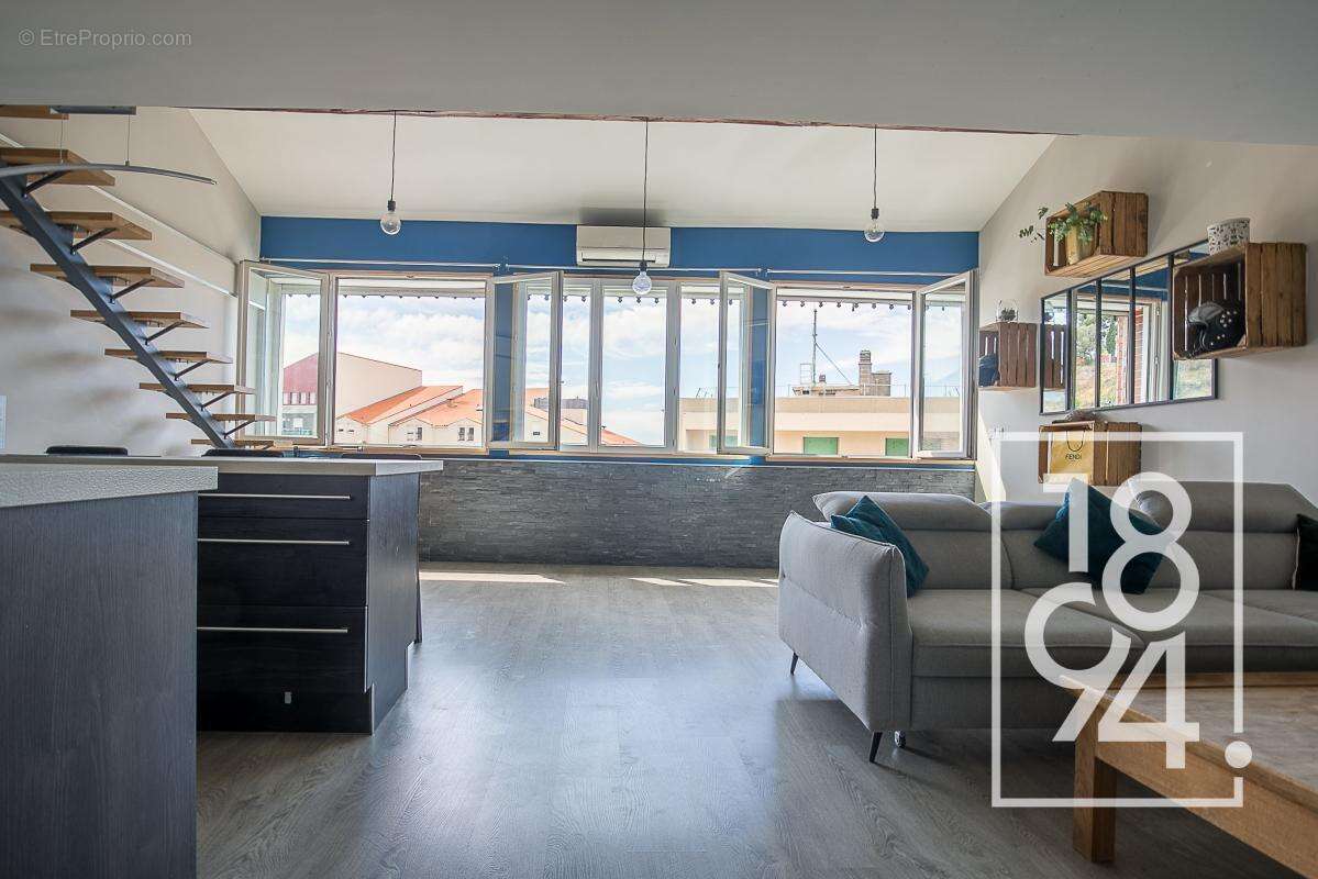 Appartement à MARSEILLE-16E