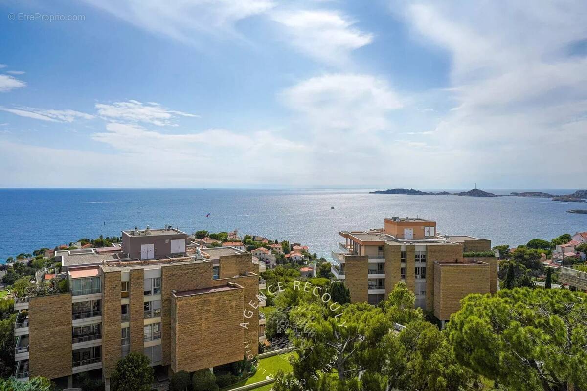 Appartement à MARSEILLE-7E