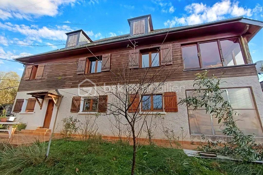 Maison à TARDETS-SORHOLUS