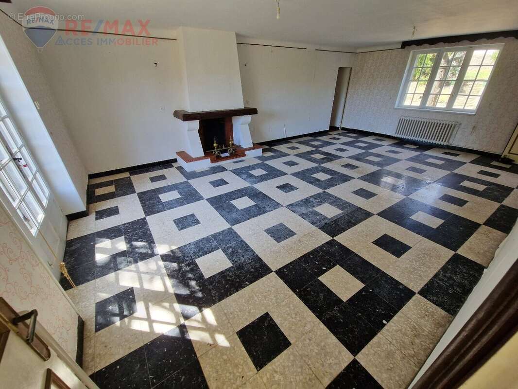 Maison à PEYRIAC-MINERVOIS