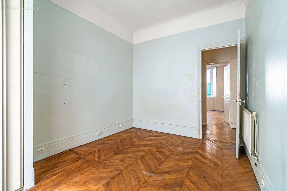 Appartement 42 m² à Paris-17e  - photo 9