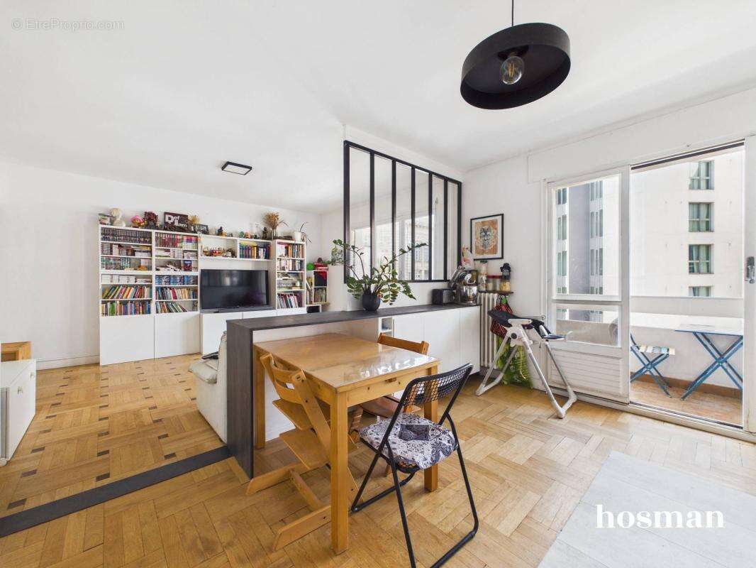 Appartement 3 pièces lumineux de 68m² - Balcons filants - Rue Saint Lazare, Lyon 7 -Saint-Louis-Jean Macé - photo 6