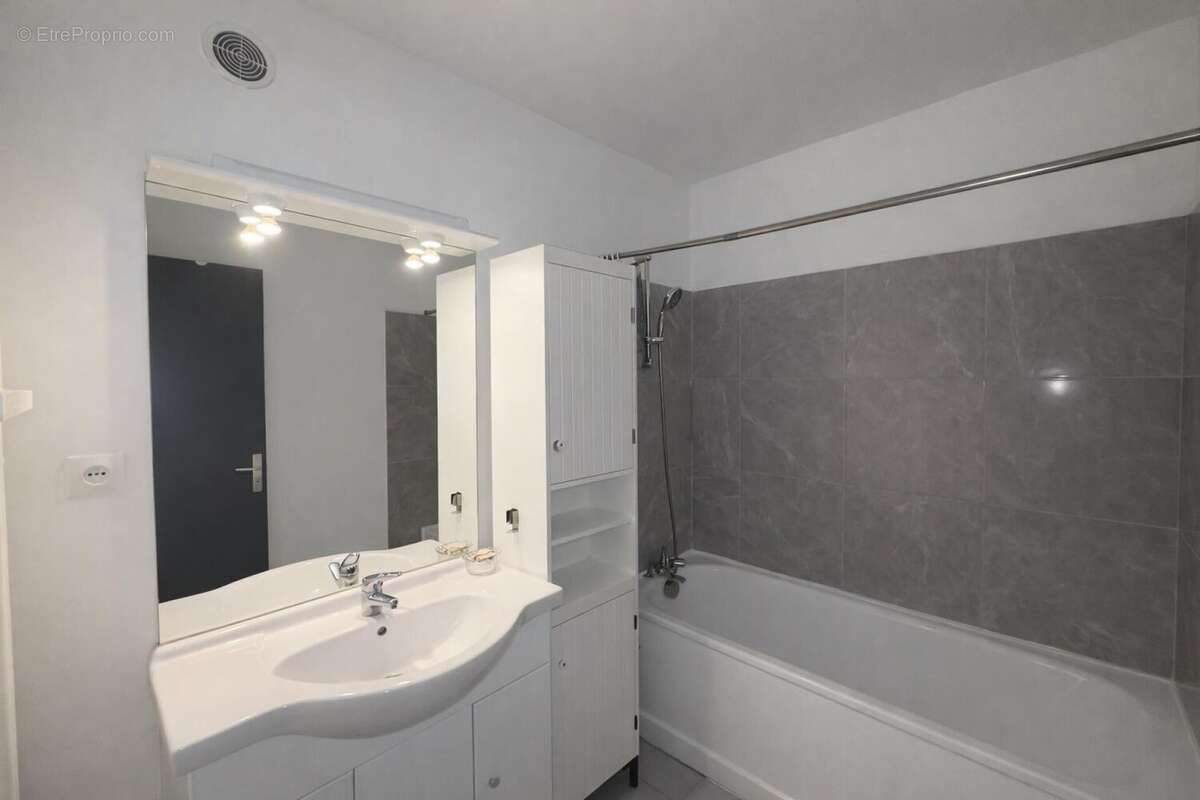 Photo 8 - Appartement à CLERMONT-FERRAND