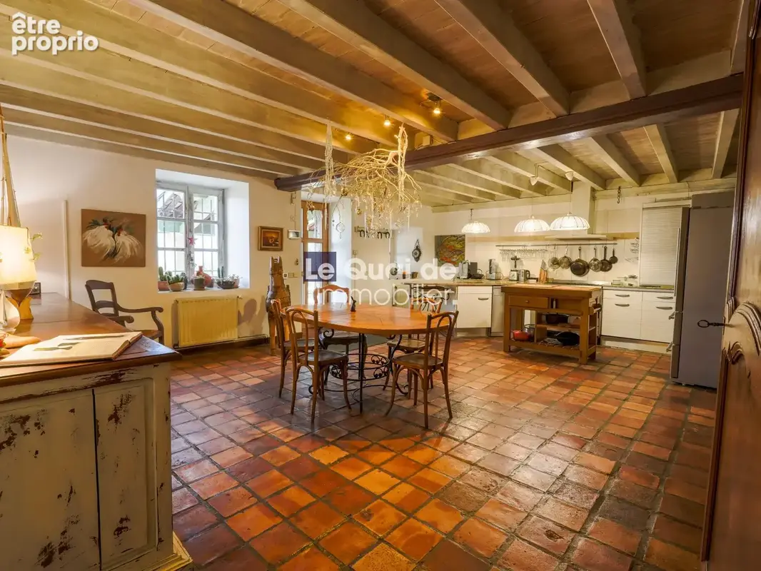 Maison 7 pièces 232 m² à vendre à Veurey-Voroize (38113) - photo 8