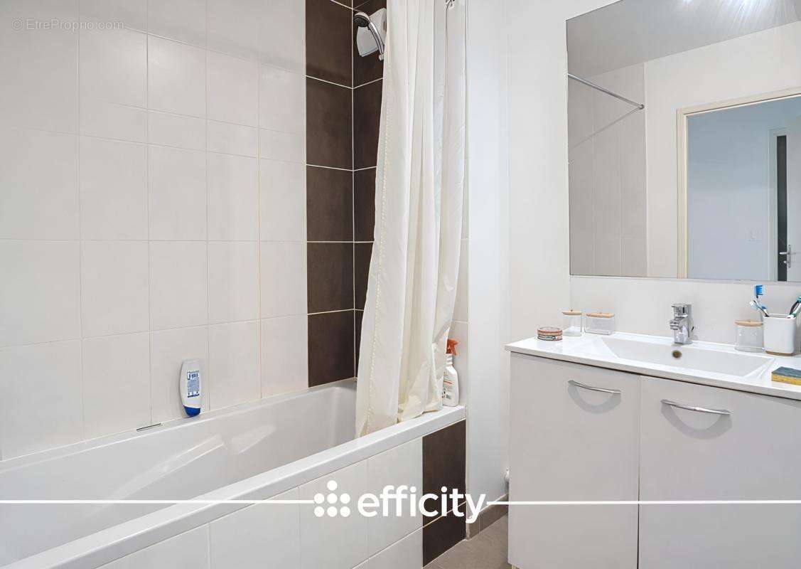 Appartement à SAUTRON