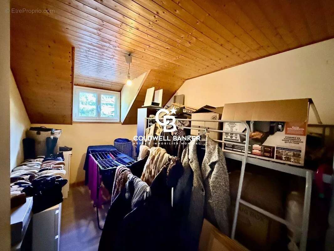 Appartement à SAINT-CERGUES