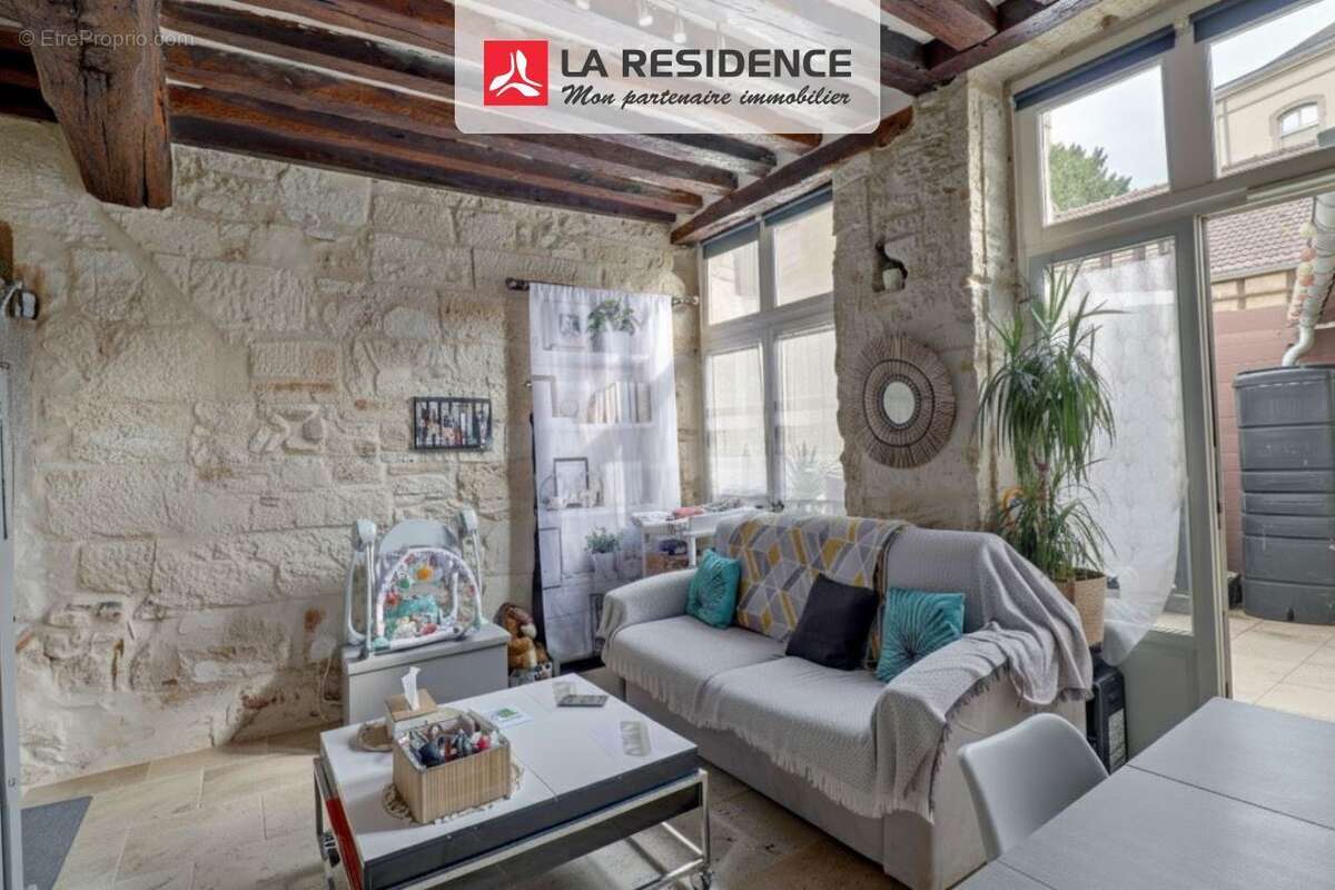 Appartement à MAGNY-EN-VEXIN