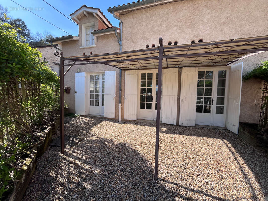 Maison à TRELISSAC