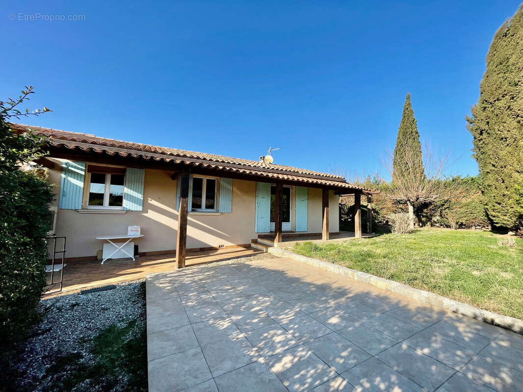 Maison à VAISON-LA-ROMAINE
