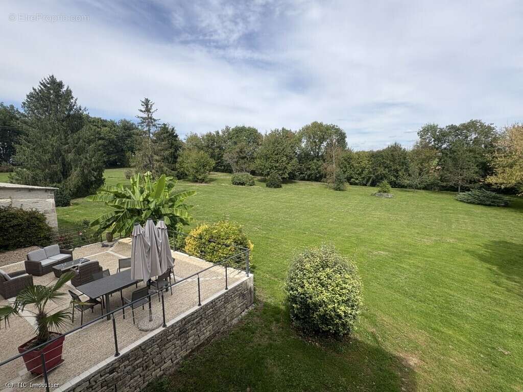 Maison à VILLEFAGNAN